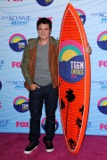 Джош Хатчерсон (Joshua Hutcherson) Teen Choice Awards, California, 22.07.12 (12xHQ) B57143210986736