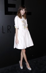 Alexa Chung アレクサ・チャン