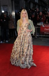 Elle Fanning エル・ファニング