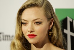 Amanda Seyfried アマンダ・セイフライド