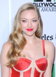 Amanda Seyfried アマンダ・セイフライド