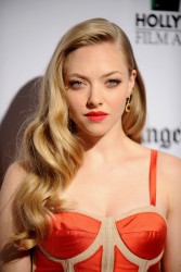 Amanda Seyfried アマンダ・セイフライド