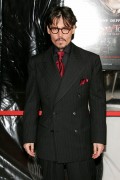 Джонни Депп (Johnny Depp) на премьере Sweeney Todd The Demon Barber of Fleet Street (19xHQ) 517045223467181