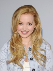 http://www.dovecameron.com/ http://www.dovecameron.com/