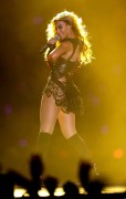 Бейонсе (Beyonce) Destiny's Child - performs during the Pepsi Super Bowl XLVII Halftime Show in New Orleans, 03.02.13 - 35xHQ 2033d1243717102