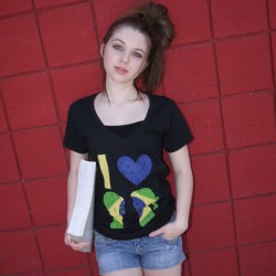 Sammi Hanratty- "Be One of a Kind" Fashion Collection