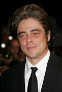 Бенисио Дель Торо (Benicio Del Toro) Cannes Film Festival, 'Sin City' Premiere (19 May 2005) (86xHQ) 616d4d278578588