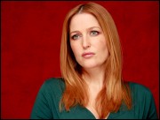 Джиллиан Андерсон (Gillian Anderson) Press conference FR portrait session for X-Files,I want to believe, 07.21.2008 - 13xHQ 9523f9279303504