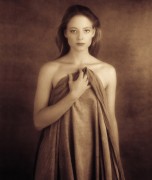 Джоди Фостер (Jodie Foster) Photoshoot Joyce Tenneson (3xHQ) 4345f4280256647