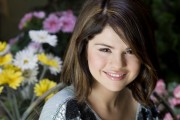 Селена Гомес (Selena Gomez) Todd Plitt Photoshoot, USA Today - 10xUHQ Bfe3a3282972090