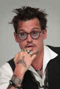 Джонни Депп (Johnny Depp) The Lone Ranger Press Conference (New Mexico, 19.06.2013) D73369283308994