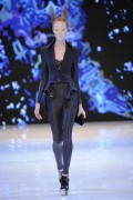 Alexander McQueen - Paris SS10 Fashion Show - 260xHQ 91a773285396384