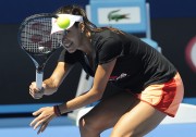 Ана Иванович - training at 2013 Australian Open (14xHQ) 136a5c287474159
