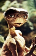 Инопланетянин / E.T. the Extra-Terrestrial (Дрю Бэрримор, 1982)  400b63287724748