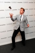 Том Хиддлстон (Tom Hiddleston) Glamour Women of the Year Awards, London 29.05.2012 - 14xHQ Dc9c92287767780