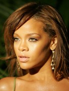 Рианна (Rihanna) SOS Video Photoshoot (92xHQ) 5b9a6d288489391