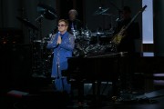 Элтон Джон (Elton John) 65th Annual Primetime Emmy Awards held at Nokia Theatre L.A. Live, Los Angeles - Show,22.09.13 - 24xHQ Fbf337290799625