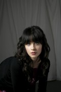 Zooey Deschanel - Страница 4 38f9b4295173282