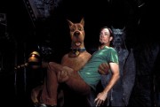 Скуби-Ду / Scooby-Doo (Фредди Принц мл., Сара Мишель Геллар, Мэттью Лиллард, 2002) 760f27300978611