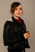 Эллен Пейдж (Ellen Page) AFI FEST Portraits by Mark Mainz, Hollywood November 6, 2007 (5xHQ) 1fe6b5308166694