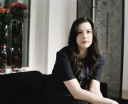 Лив Тайлер (Liv Tyler) фотограф David Newby (8хUHQ)  3b5cc0313140275