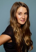 Шейлин Вудли (Shailene Woodley) 36th Toronto Film Festival Portraits by Matt Carr (Toronto, September 10, 2011) - 10xHQ E2bf4f315032017