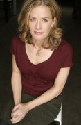 Elisabeth Shue Df939b321274890