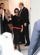 Виктория Бекхэм (Victoria Beckham) 2014-02-28 opens her first shop in shop at Printemps in Paris (56xHQ) 517e07324354083