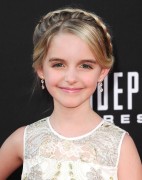 Mckenna Grace - 'Independence Day: Resurgence' film premiere, Los Angeles, USA - 20 Jun 2016