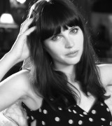 Фелисити Джонс (Felicity Jones) 36th Toronto International Film Festival Portraits by Carlo Allegri (Toronto, September 13, 2011) (35xHQ) 440e36552214552