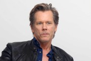 Кевин Бейкон (Kevin Bacon) I Love Dick press conference (Los Angeles, April 20, 2017) B22149552215694