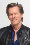 Кевин Бейкон (Kevin Bacon) I Love Dick press conference (Los Angeles, April 20, 2017) E76bc2552215731