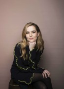   Зои Дойч (Zoey Deutch) "Before I Fall" Photoshoot 2017 (13xHQ/MQ) Fe2ad8552216985