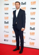 Райан Гослинг, Эмма Стоун (Emma Stone, Ryan Gosling) 'La La Land' premiere, Toronto (September 12, 2016) - 99xНQ 27b4db552223001