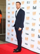 Райан Гослинг, Эмма Стоун (Emma Stone, Ryan Gosling) 'La La Land' premiere, Toronto (September 12, 2016) - 99xНQ 8f5525552226183