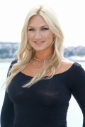 Брук Хоган (Brooke Hogan) The Fashion Hero Photocall at MIPTV in Cannes, France (2017.04.03.) (21xHQ) 4b0b81552819773