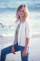 Мишель Пфайффер (Michelle Pfeiffer) Paul Harris Photoshoot 1982 (7xHQ) 200dd6554587433