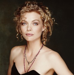 Мишель Пфайффер (Michelle Pfeiffer) Photoshoots Terry O'Neill 1990-s (19xHQ) 21d9e5554783443