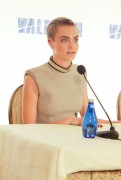 Кара Делевинь (Cara Delevingne) 'Valerian and the City of a Thousand Planets' Press Conference (Four Seasons Hotel, California, June 30, 2017) 005c24556135613