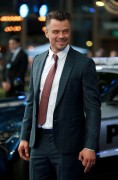 Джош Дюамель (Josh Duhamel) Transformers The Last Knight Premiere, London, 18.06.2017 - 97xНQ 4694ab558926883