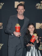 Хью Джекман (Hugh Jackman) MTV Movie and TV Awards, Los Angeles, 07.05.2017 (28xHQ) 087f32558935913