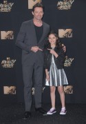 Хью Джекман (Hugh Jackman) MTV Movie and TV Awards, Los Angeles, 07.05.2017 (28xHQ) 1a36c7558934913